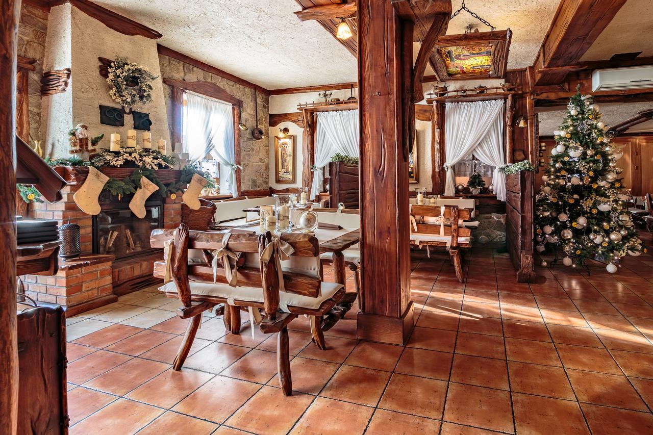 Hotel - Karczma Klimtowka Wolbrom Εξωτερικό φωτογραφία