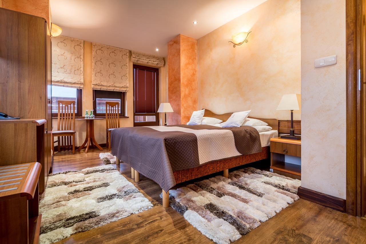 Hotel - Karczma Klimtowka Wolbrom Εξωτερικό φωτογραφία
